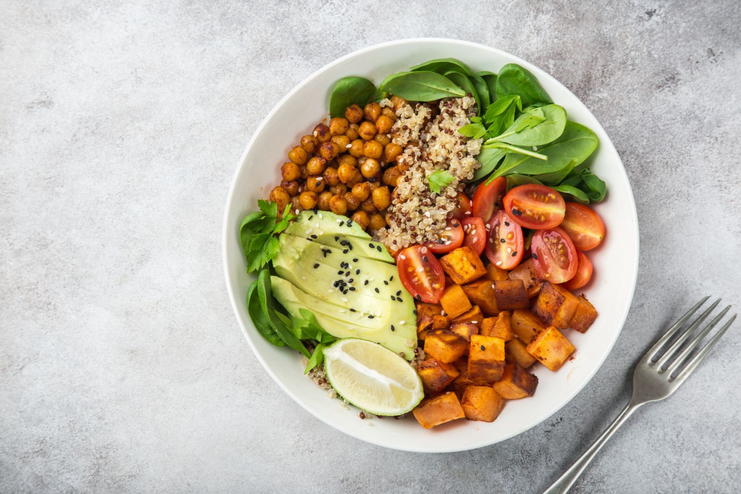 Quinoa Breakfast Bowl-trendyfuss.com 